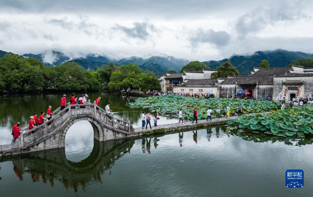 百老汇俱乐部